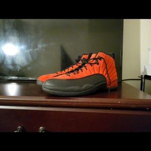 jordan 12 retro reverse flu game